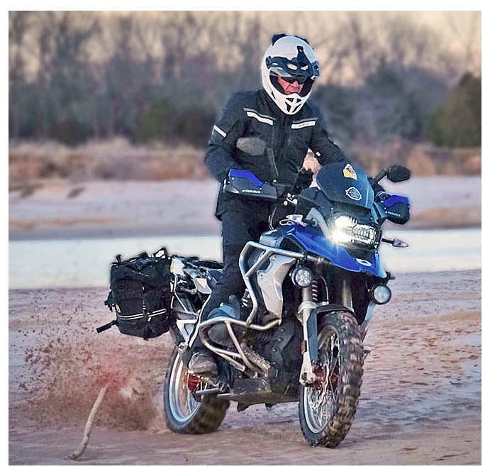 Revit-Poseidon-2-GTX-Adventure-Riding-suit-3b.jpg